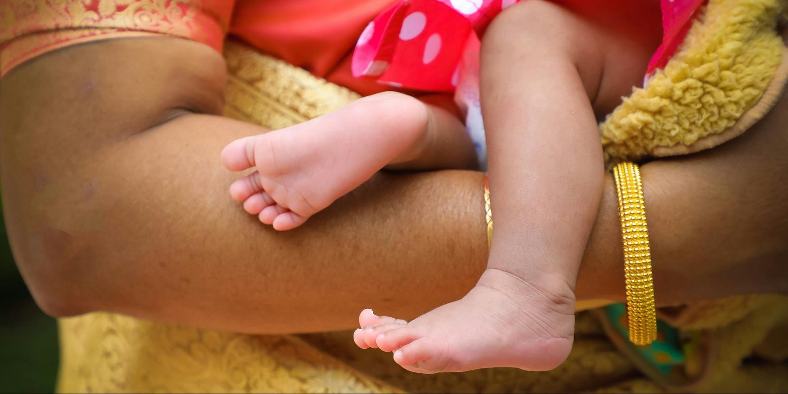 Safe sunscreen ingredients for babies in Canada