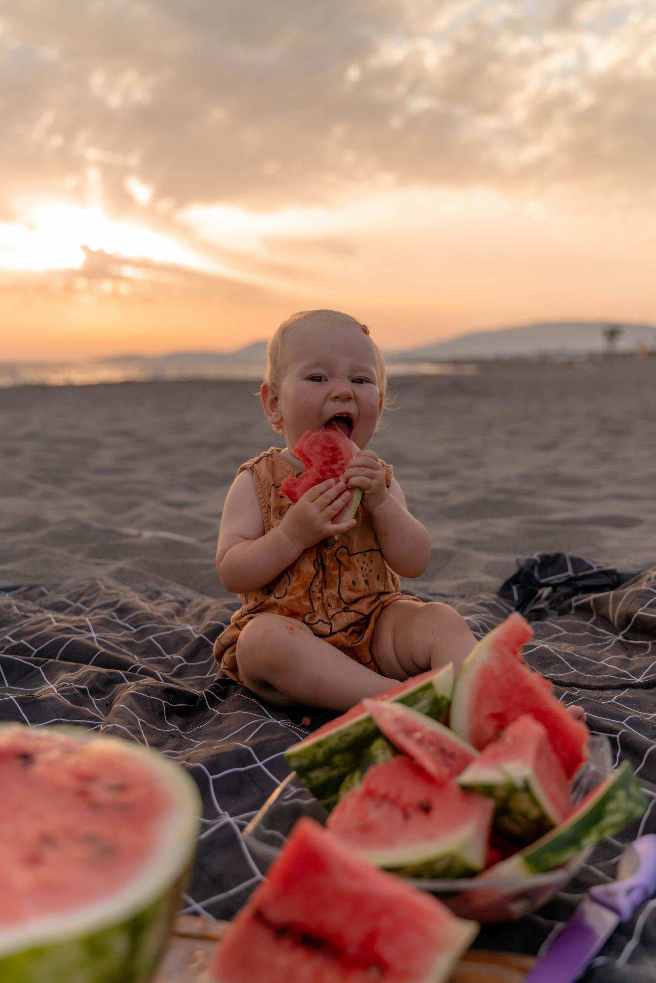Proper sunscreen application technique for babies in Canada