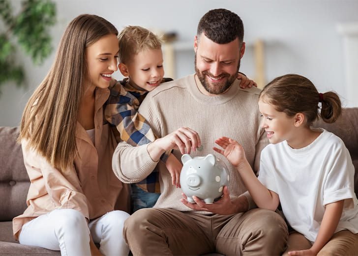 Family budgeting and saving money for growing family in Canada