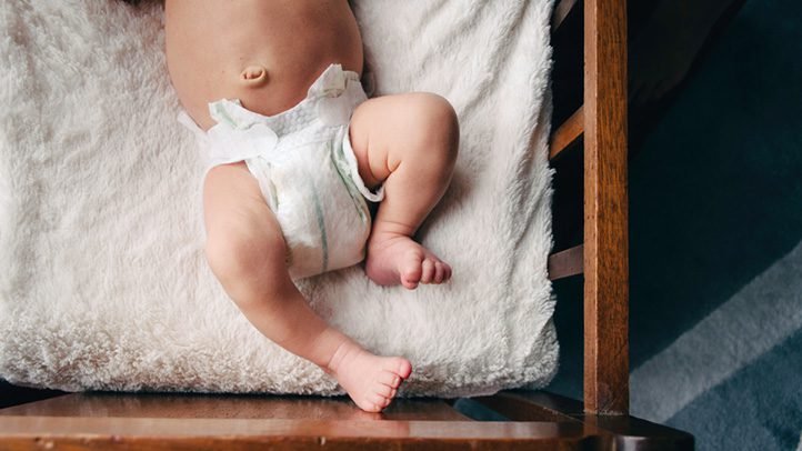 Tips for keeping diaper costs in your budget